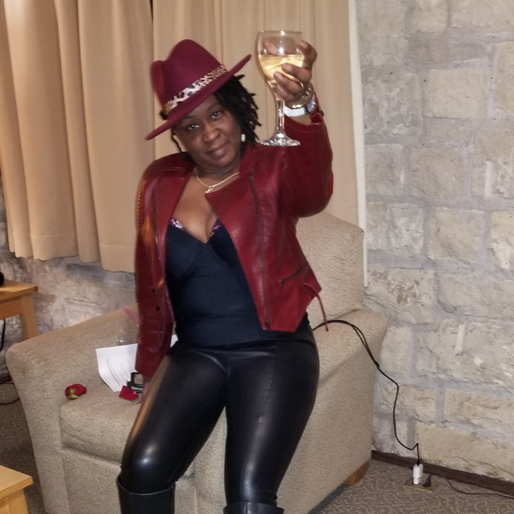 Meet your Posher, Marricia